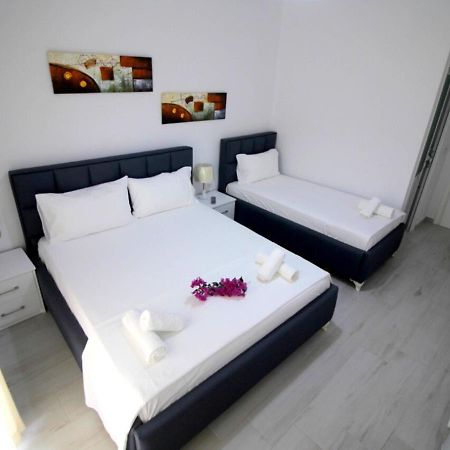 Gusto Di Casa Hotel Sarandë Eksteriør billede