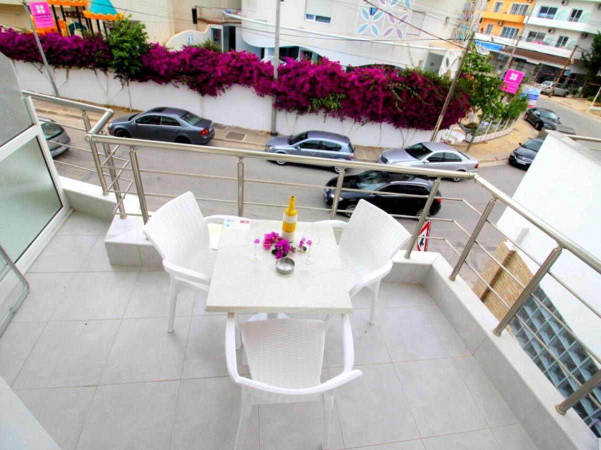 Gusto Di Casa Hotel Sarandë Eksteriør billede