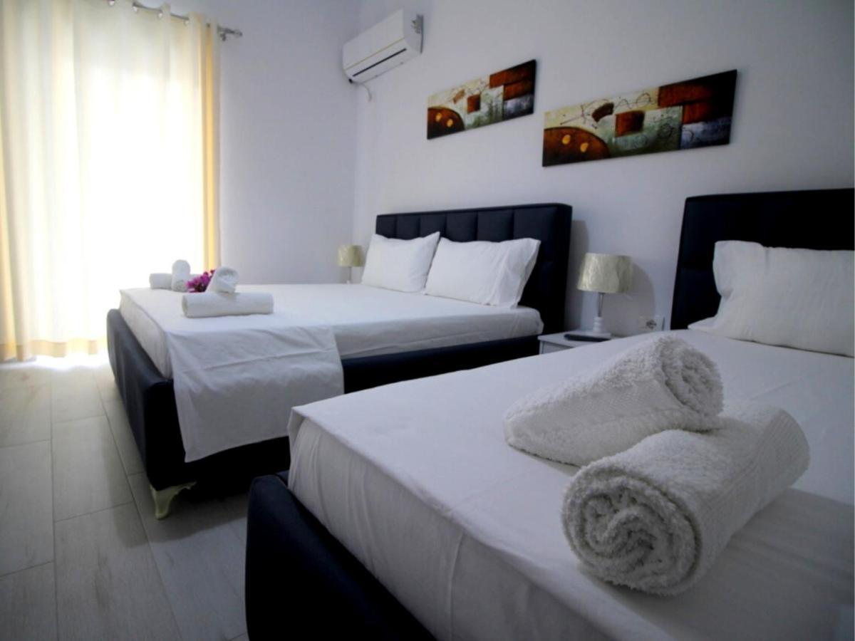 Gusto Di Casa Hotel Sarandë Eksteriør billede
