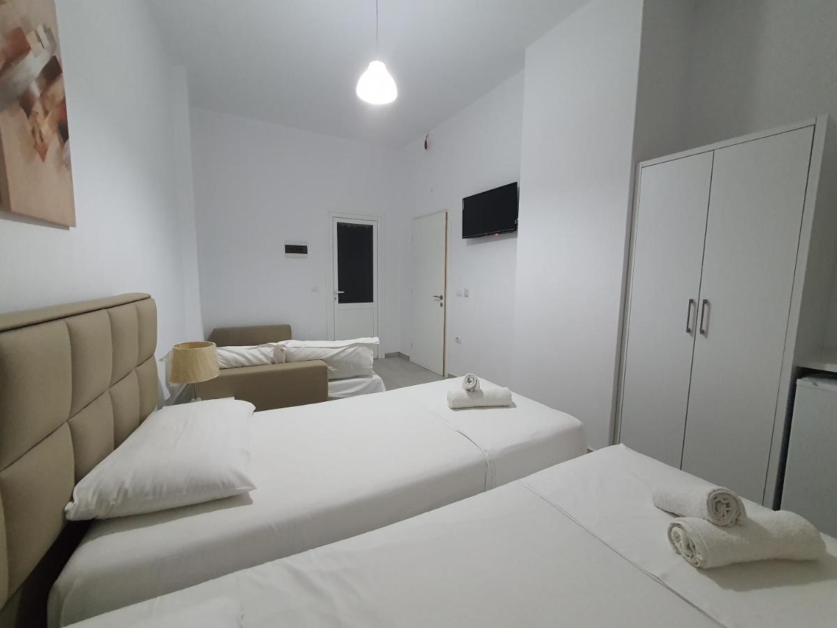 Gusto Di Casa Hotel Sarandë Eksteriør billede